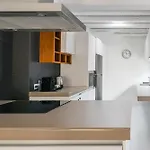 Villa Kamezi Boutique *