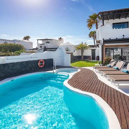 Villa Kamezí Boutique *