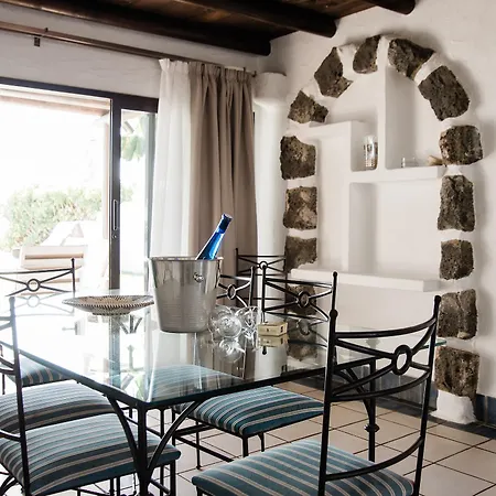 Kamezi Boutique * פלאיה בלנקה