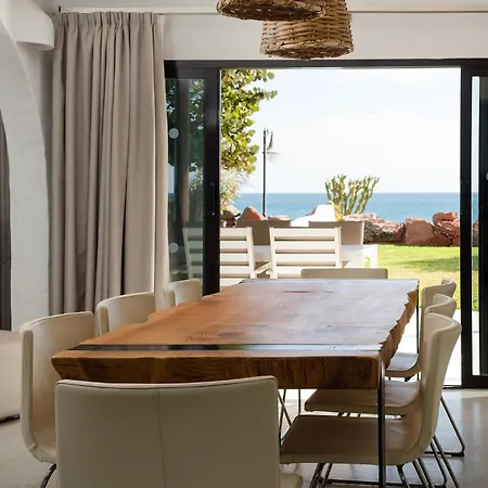 Kamezi Boutique * פלאיה בלנקה