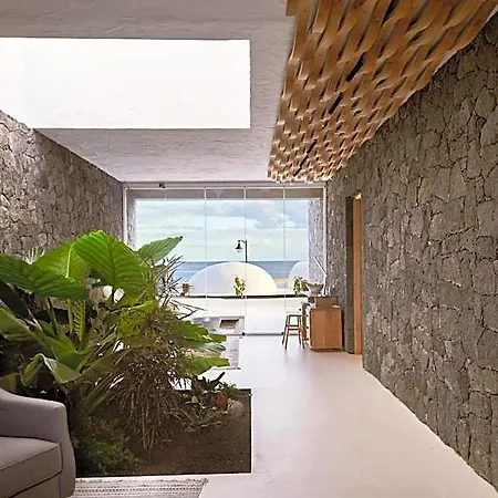 Villa Kamezi Boutique *