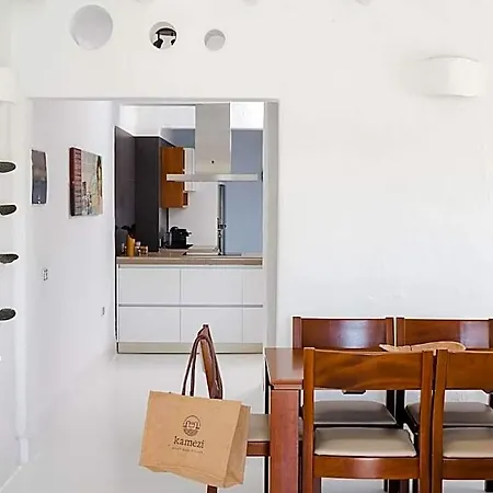 Villa Kamezi Boutique *