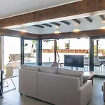 Kamezi Boutique וילה